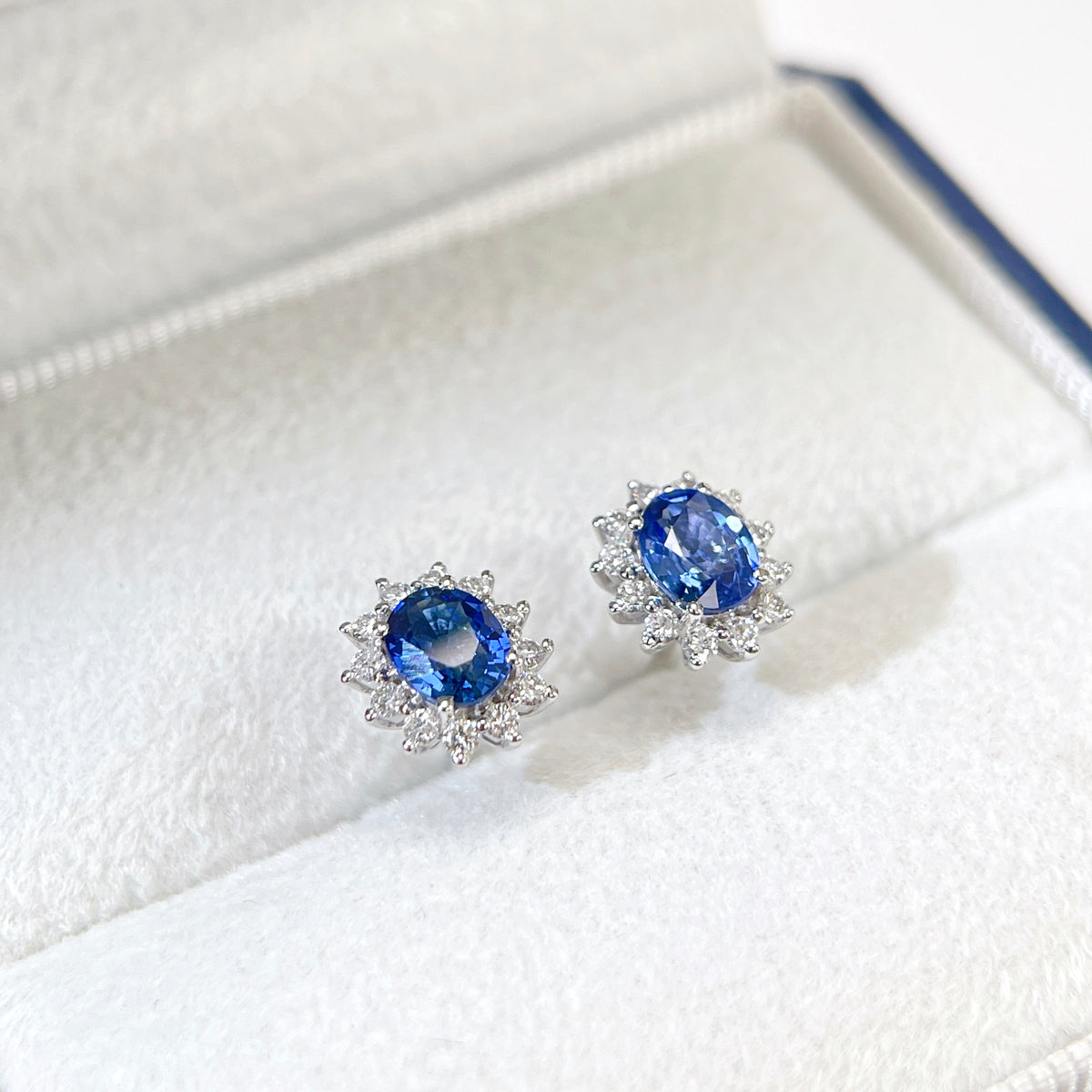 Princess Diana  Blue Sapphire Earrings 18K solid gold and Halo Diamond with Certificate