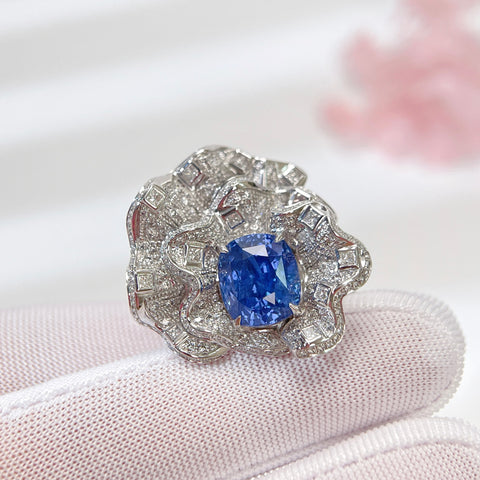 Unheated 6.61 Carat Cushion Blue Sapphire Luxury Dress Ring In 18K solid gold with Guild Certificate