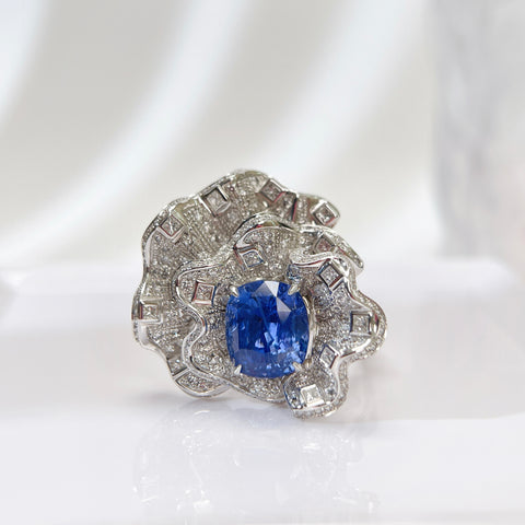 Unheated 6.61 Carat Cushion Blue Sapphire Luxury Dress Ring In 18K solid gold with Guild Certificate