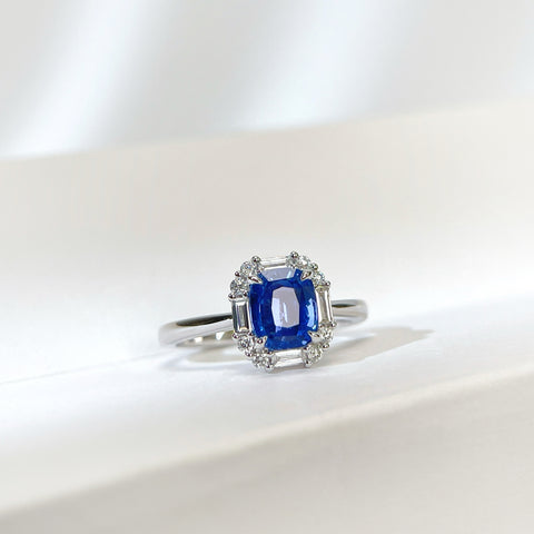 Unheated  Square Blue Sapphire Ring  1.6 CT 18K solid gold with Guild Certificate