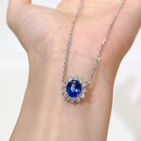 2.78 Carat Blue Sapphire Diana Necklace Pendant Halo Diamond Setting 18K Solid Gold With AIGS Certificate