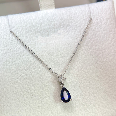 1 Carat Pear Blue Sapphire Pendant With Princess Diamond 18K Solid Gold With Certificate