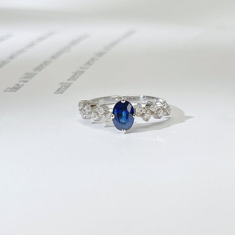 1 Carat Blue Sapphire Ring With 0.24 Carat Two-line Diamond Accents 18K solid gold