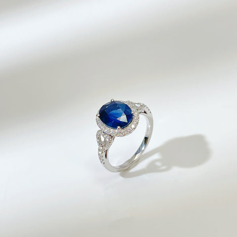 3.14 CT Ink Blue Oval Blue Sapphire Ring Halo Dimond Setting 18K Solid Gold