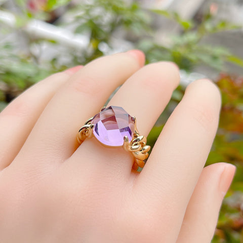 AMETHYST RING  18k GOLD